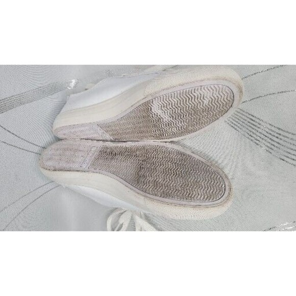 Guess Womens Size 8 1/2 WGTurners R White Casual Lace Up Sneakers Shoes RARE - Picture 9 of 11